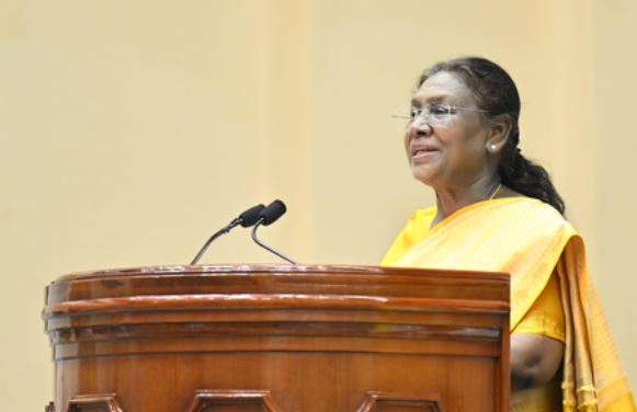 राष्ट्रपति द्रौपदी मुर्मू की नीम करौली बाबा आश्रम यात्रा में इनका भी नाम दर्ज।